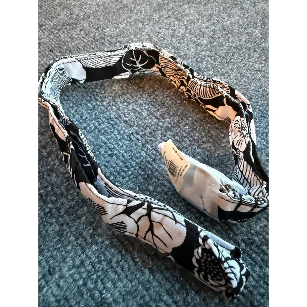 Vera Bradley Wide Lanyard Bedford Blooms Black White Floral 26737-R80 NWT